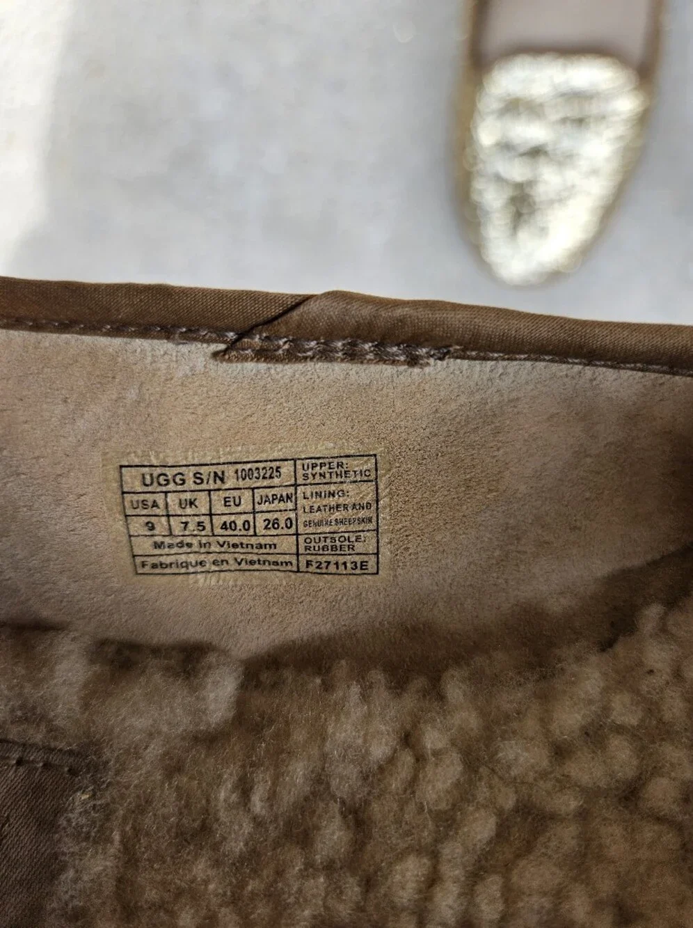 Ugg 1003225 Women's Gold Sparkly Flats Size 9 US 7.5 UK 40 EUR